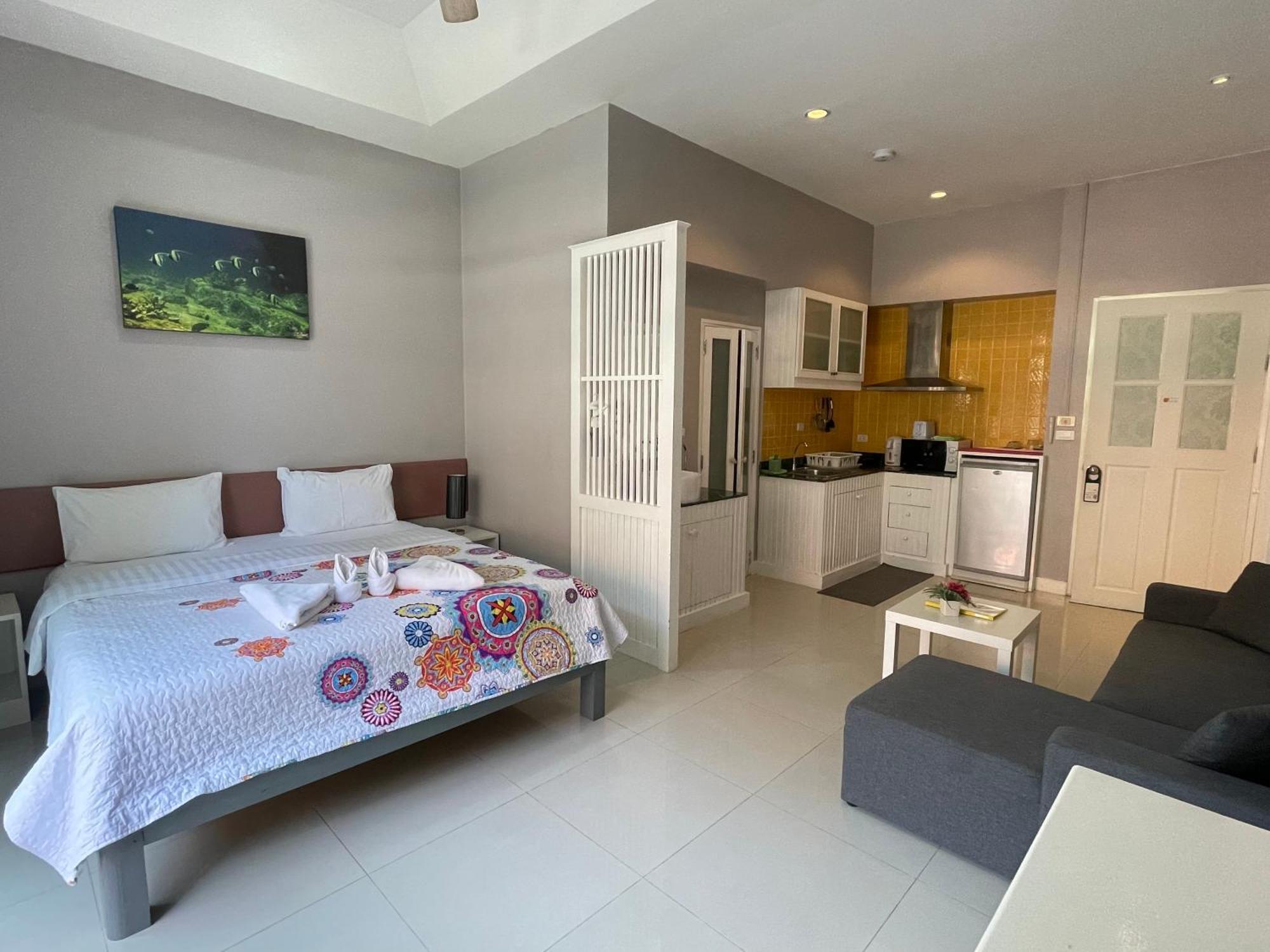 Thalassa Pool Kata Beach Экстерьер фото